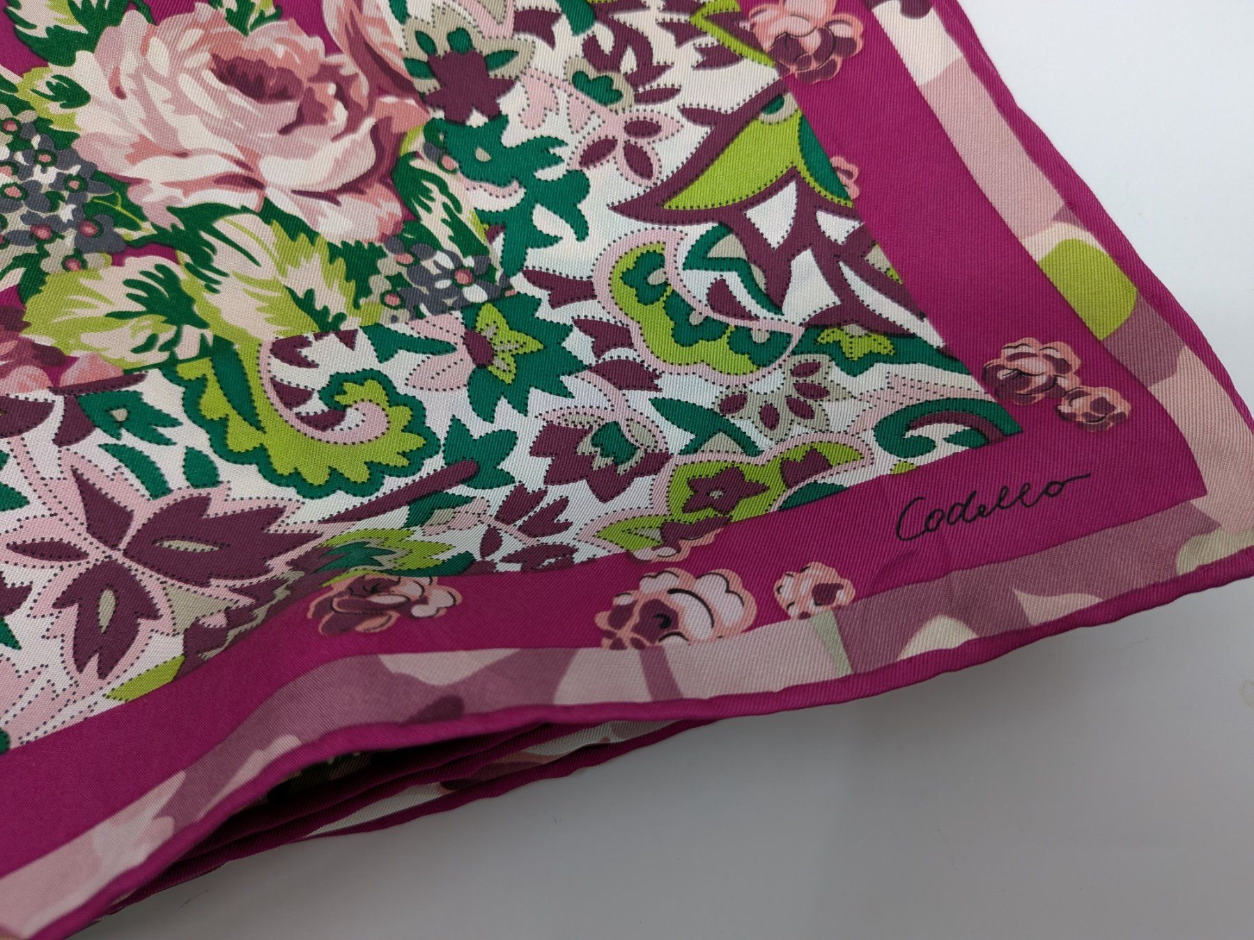 Foulard & Sciarpe: Foulard Codello – Usato da Emmen venduto da magelan 6