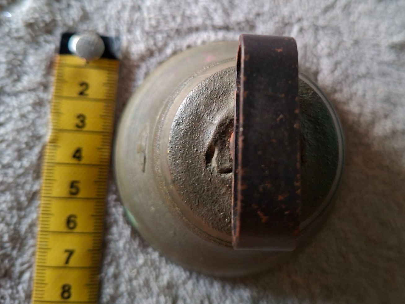 Campanacci mucche: Schweizer Glocke mit Schweizer Kreuz aus  massivemMessing – Usato da Otelfingen venduto da silver-moon 4