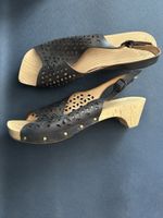 Sling Toku-Sandalen Leder Holzabsatz Schwarz Grösse 39