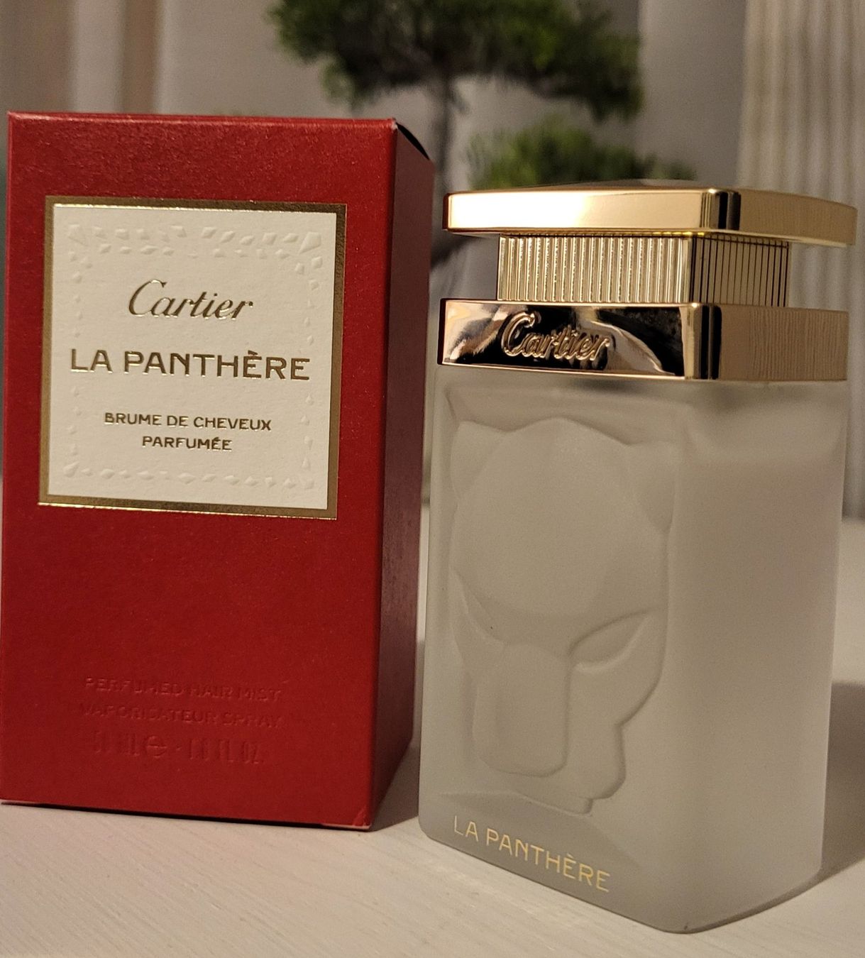 Cartier Parfum & Eau de Toilette: Cartier 'La Panthère' Brume de Cheveux Parfumée – Gebraucht aus Liebefeld von cheoncheonhi