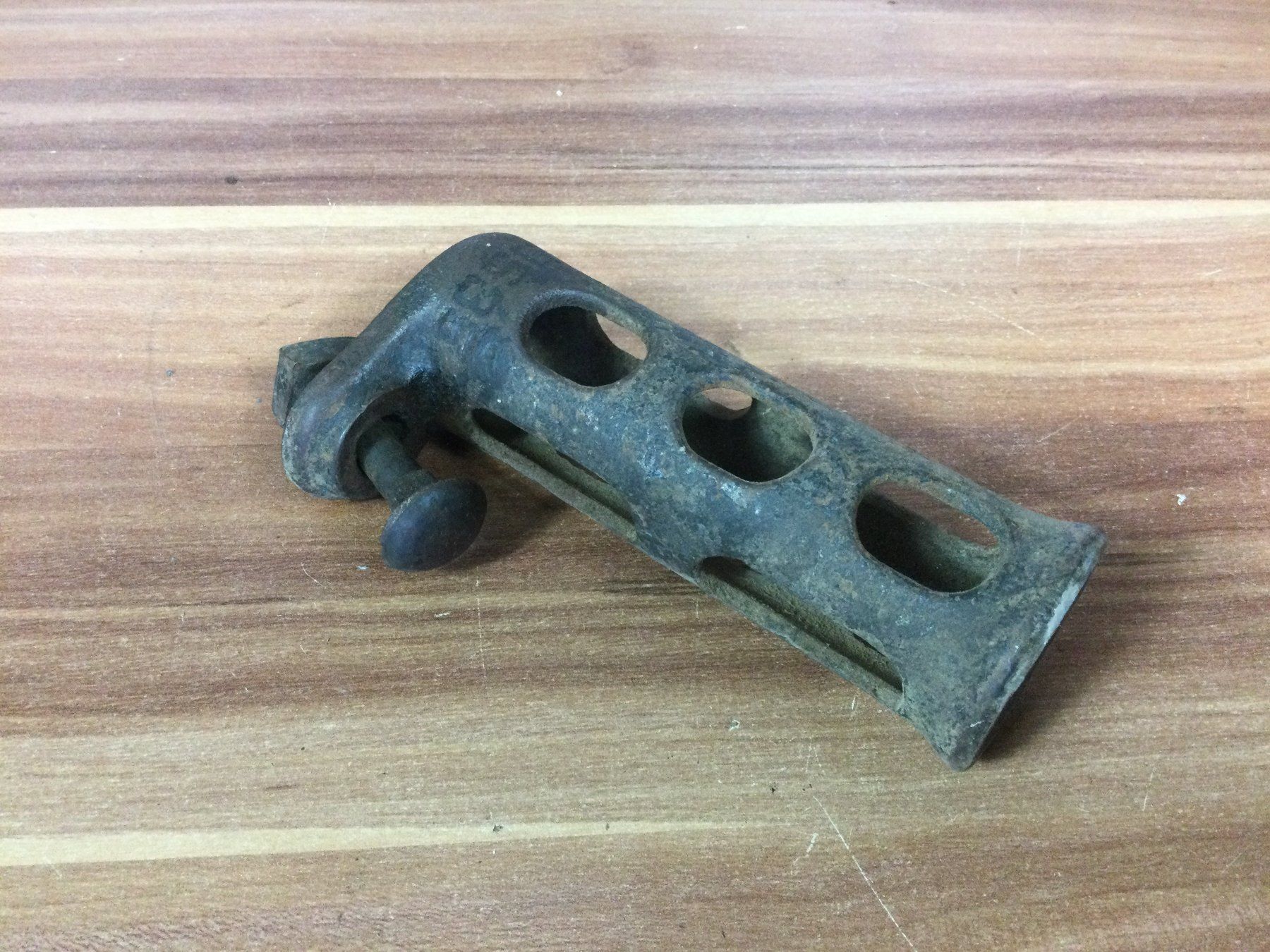 Attrezzi da lavoro: Antiker gebrauchter Peitschen Halter aus Eisen – Usato da Wangen SZ venduto da kuriosum12 2