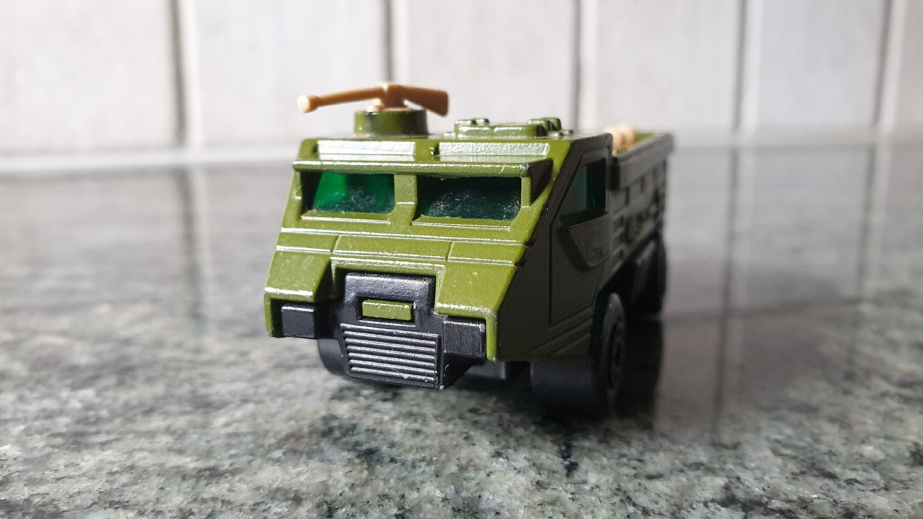 Matchbox Modellini d'auto: MATCHBOX LESNEY 1976 ARMEE PERSONEN-TRANSPORTER – Nuovo (secondo la descrizione) da Wengi b. Büren venduto da Ot1000 4