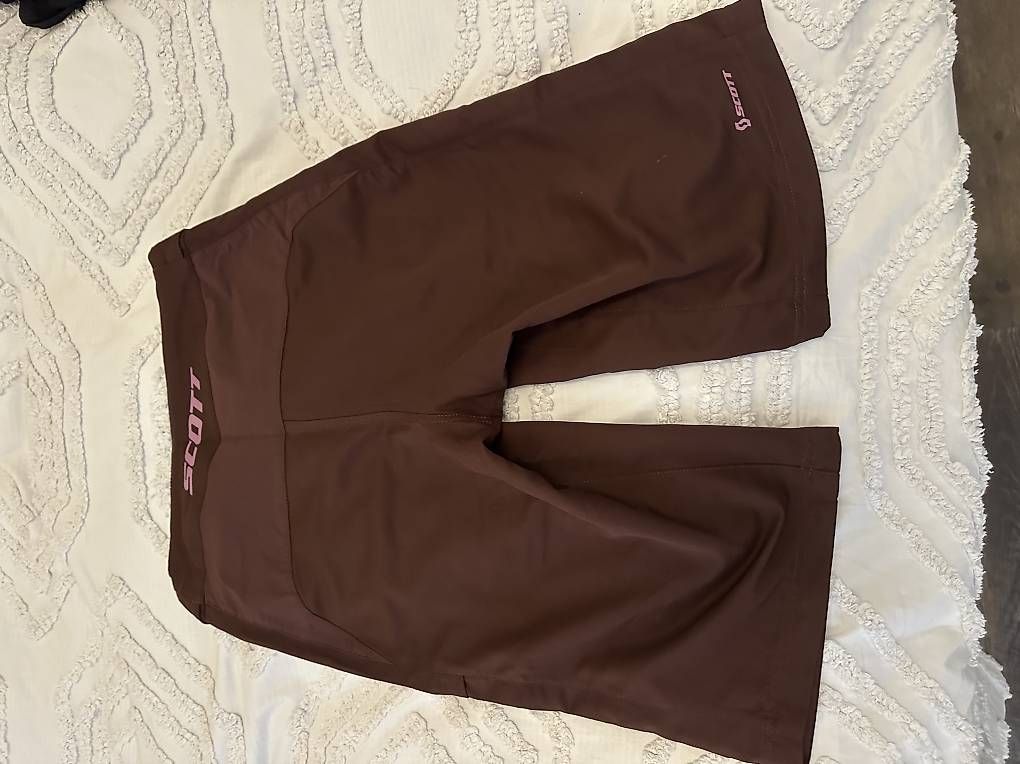 Scott Pantaloni: Bikehose Scott – Usato da Küssnacht am Rigi venduto da Stuhli 1