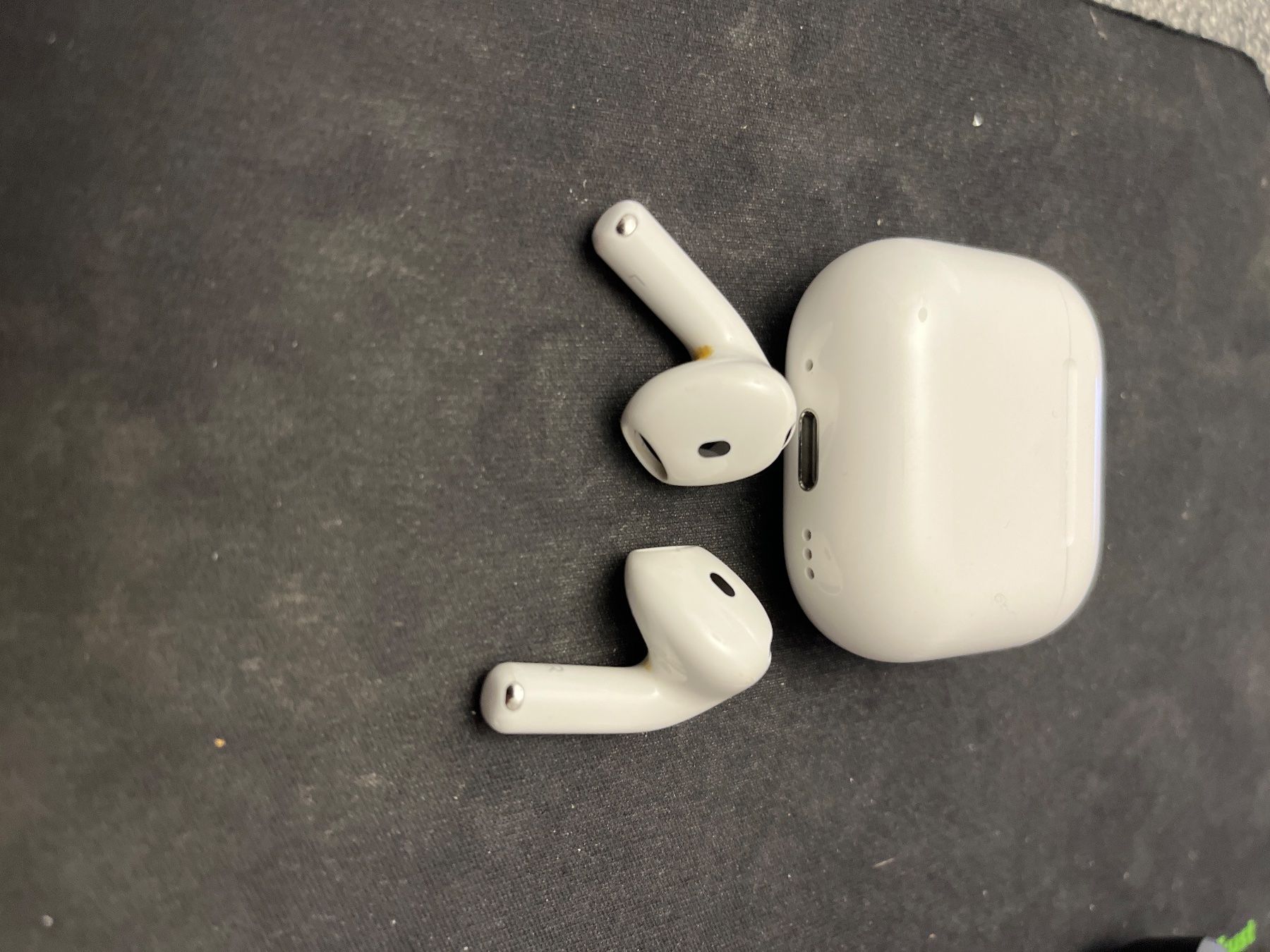 Apple Cuffie: Apple AirPods 4 ANC – Nuovo e nell'imballaggio originale da Vallamand venduto da noellebaudin75 1