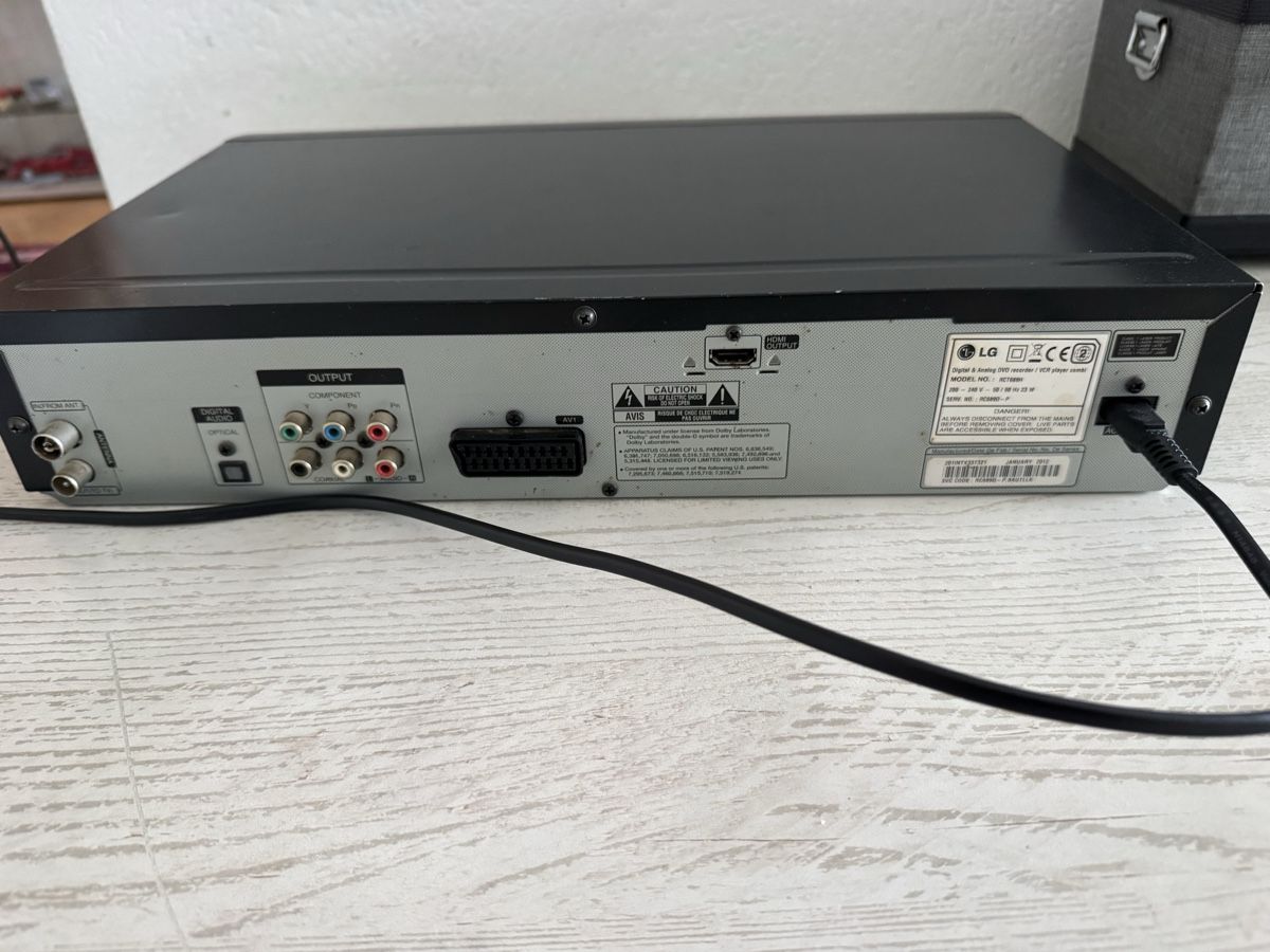 LG Registratori: LG rct689h vhs dvd recorder – Usato da Zunzgen venduto da milesdavis76 4