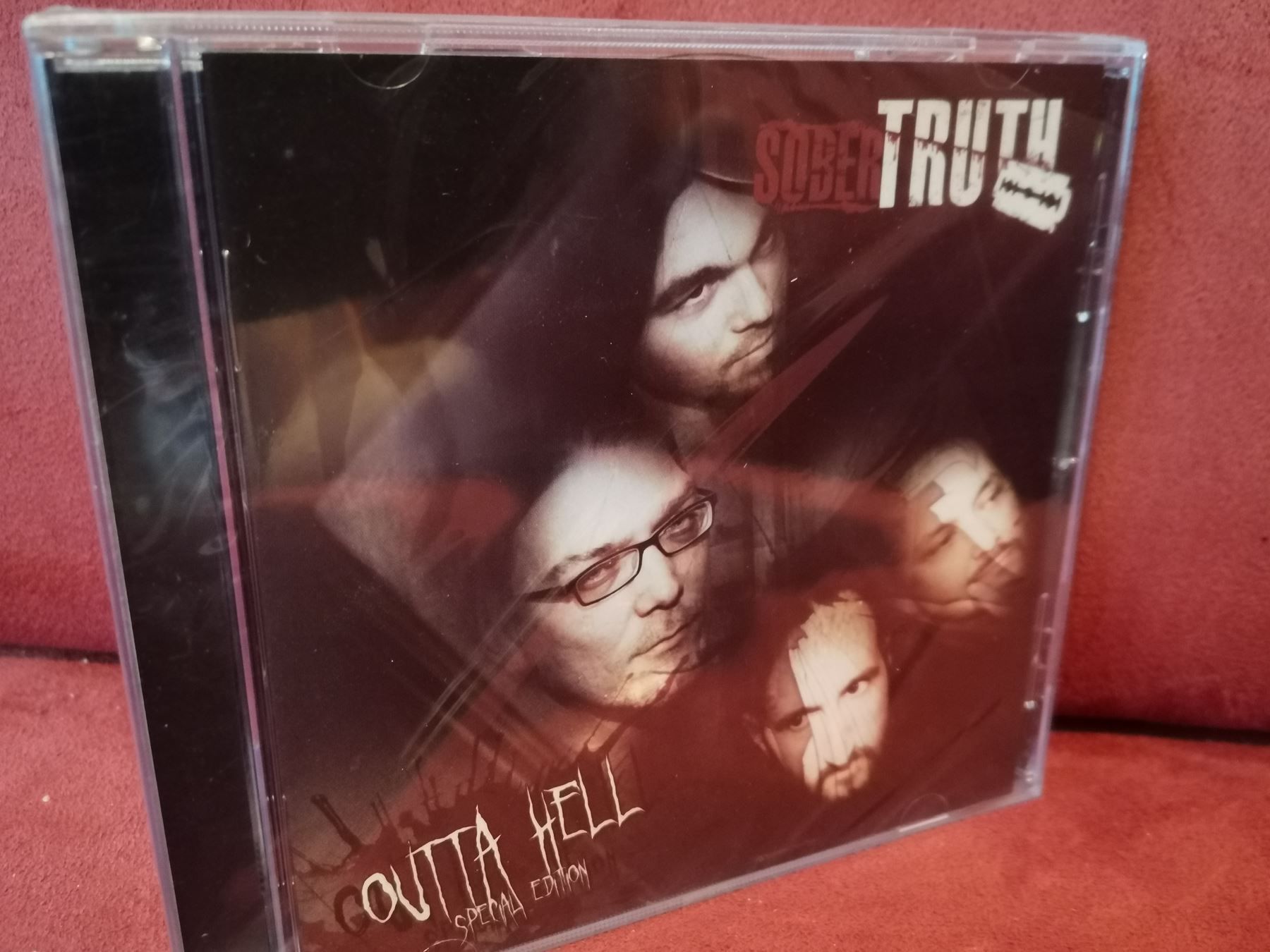 CD: Sober Truth Outta Hell CD – Nuovo e nell'imballaggio originale da Zofingen venduto da noise123