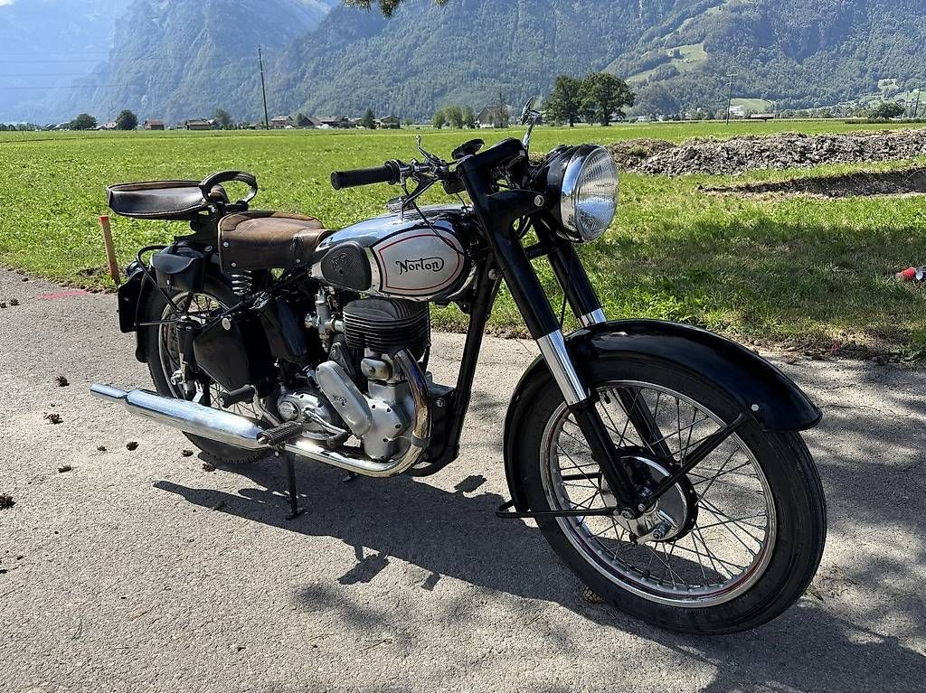 Strada: Norton ES2 / 16H – Usato da Amden venduto da IcE-MaN