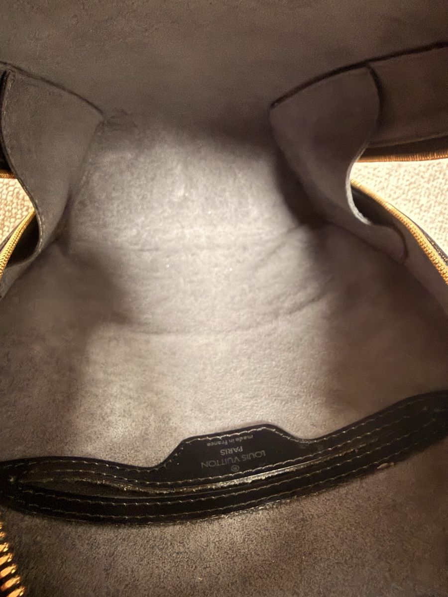 Louis Vuitton Zaini: Louis Vuitton Mabillon backpack, cuir Épi. Comme neuf! – Nuovo (secondo la descrizione) da Monnaz venduto da MDVintage 6