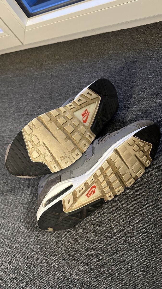 Nike Scarpe da uomo: Nike Air Max Hommes taille 42.5 – Usato da Bulle venduto da LeMoleson 6