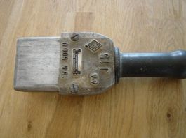Stecker J15