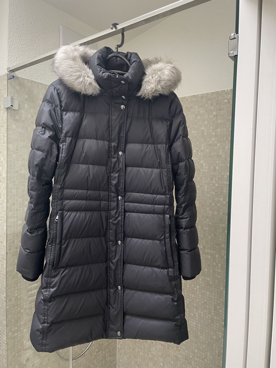 Tommy Hilfiger Cappotti: TOMMY HILFIGER Daunenmantel – Usato da Luzern venduto da Seestern71