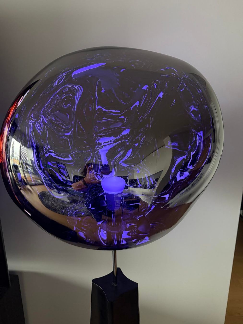 Tom Dixon Lampes: Melt Cone Fat Lampadaire Tom Dixon – Neuf (Voir description) à St-Aubin-Sauges par Vente-Articles