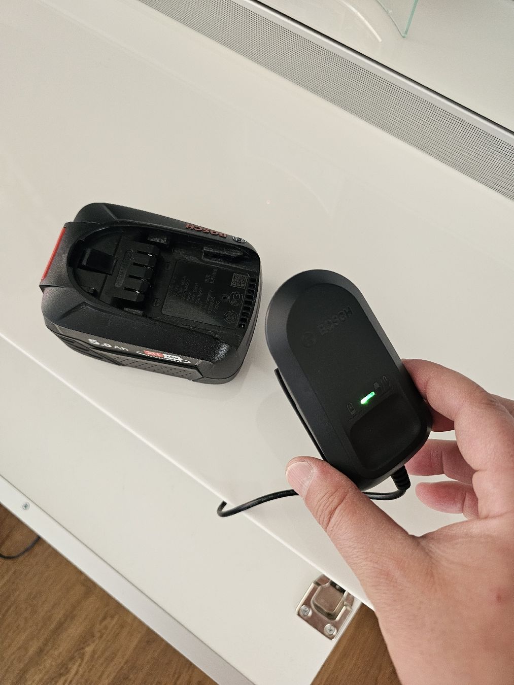 Bosch Aspirapolveri & Accessori: bosch Staubsauger – Usato da Baar venduto da Sascha12333 6