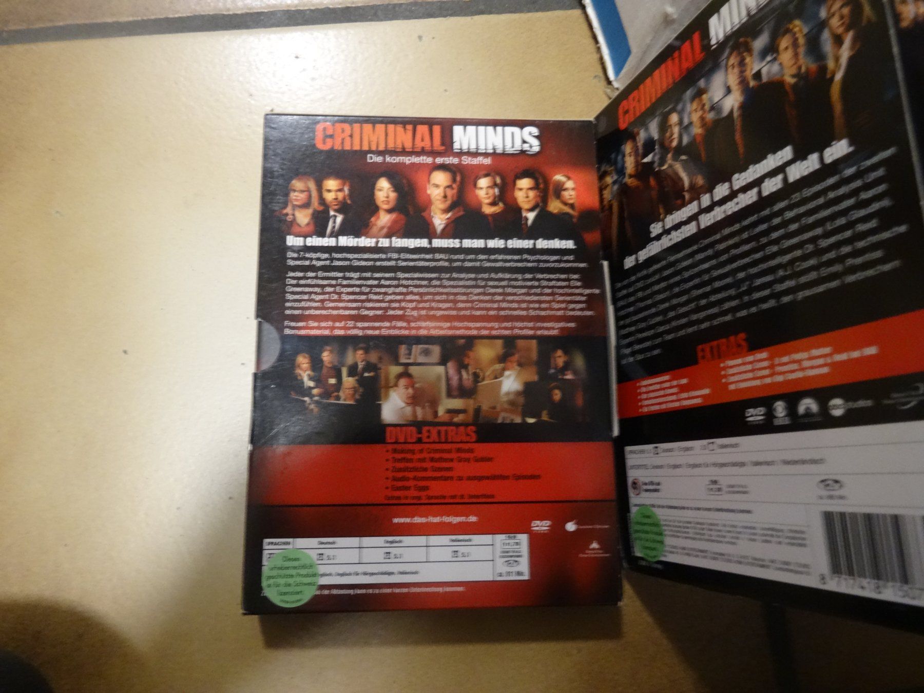 Tutti i DVDs: Criminal Minds DVD Staffel 1-6 + 8 – Usato da Olten venduto da Disc-Ausverkauf 2