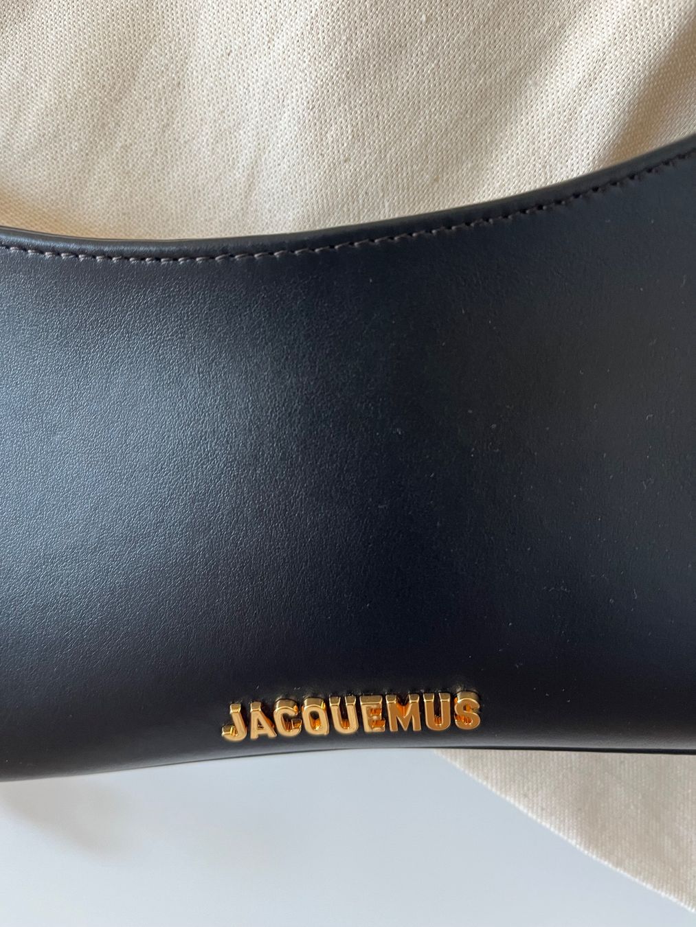 Jacquemus Borse da donna: Jacquemus, Tasche in schwarz – Nuovo (secondo la descrizione) da Windisch venduto da san_x8ns 1