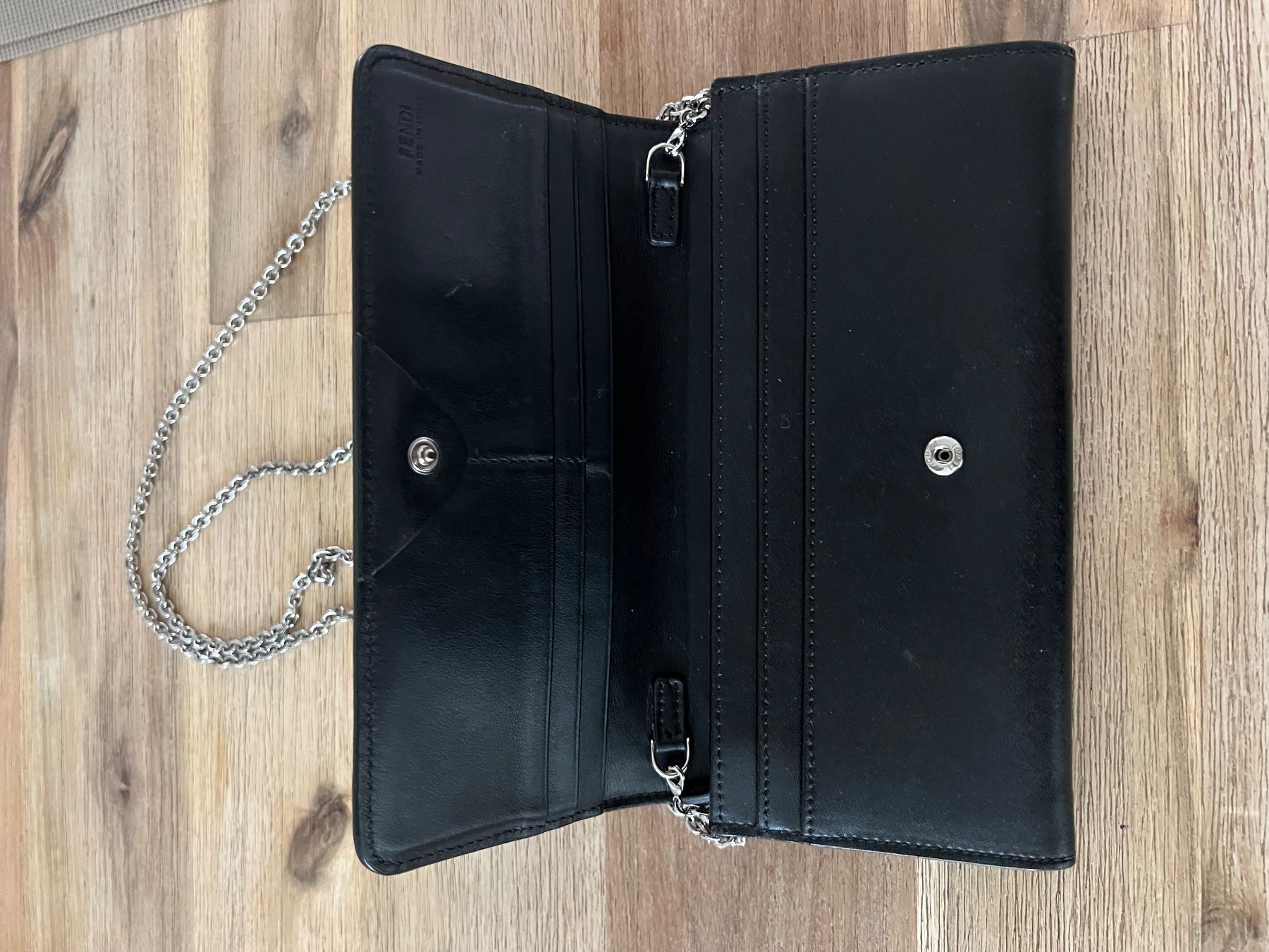 Fendi Borse da donna: FENDI Wallet on Chain Crossbody Tasche – Usato da Frasnacht venduto da ANJack 3