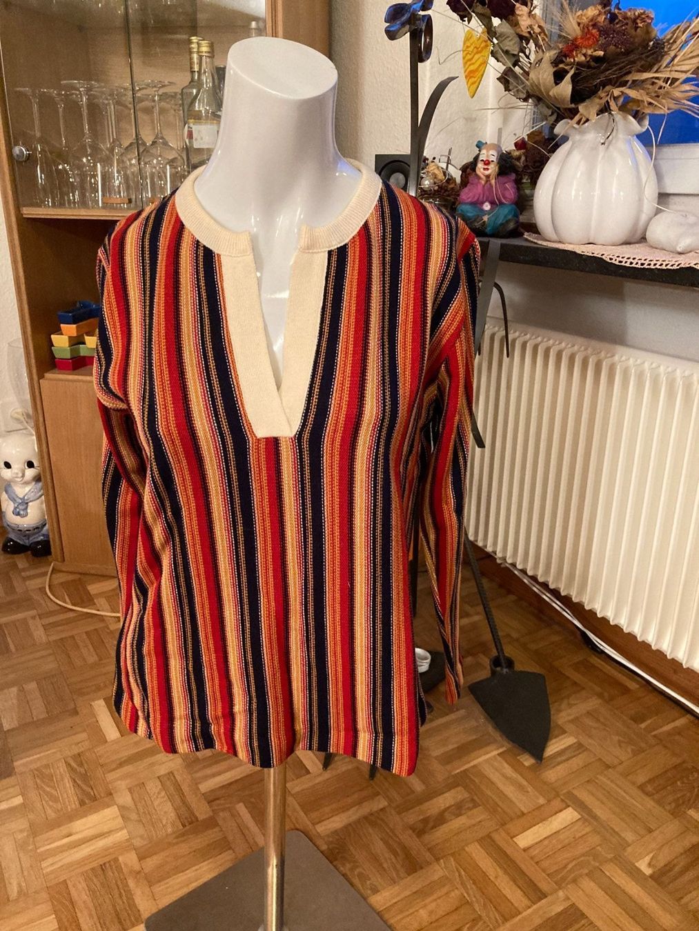 Pullover & Sweatshirts: Pullover – Neu und originalverpackt aus Balsthal von dasesaro
