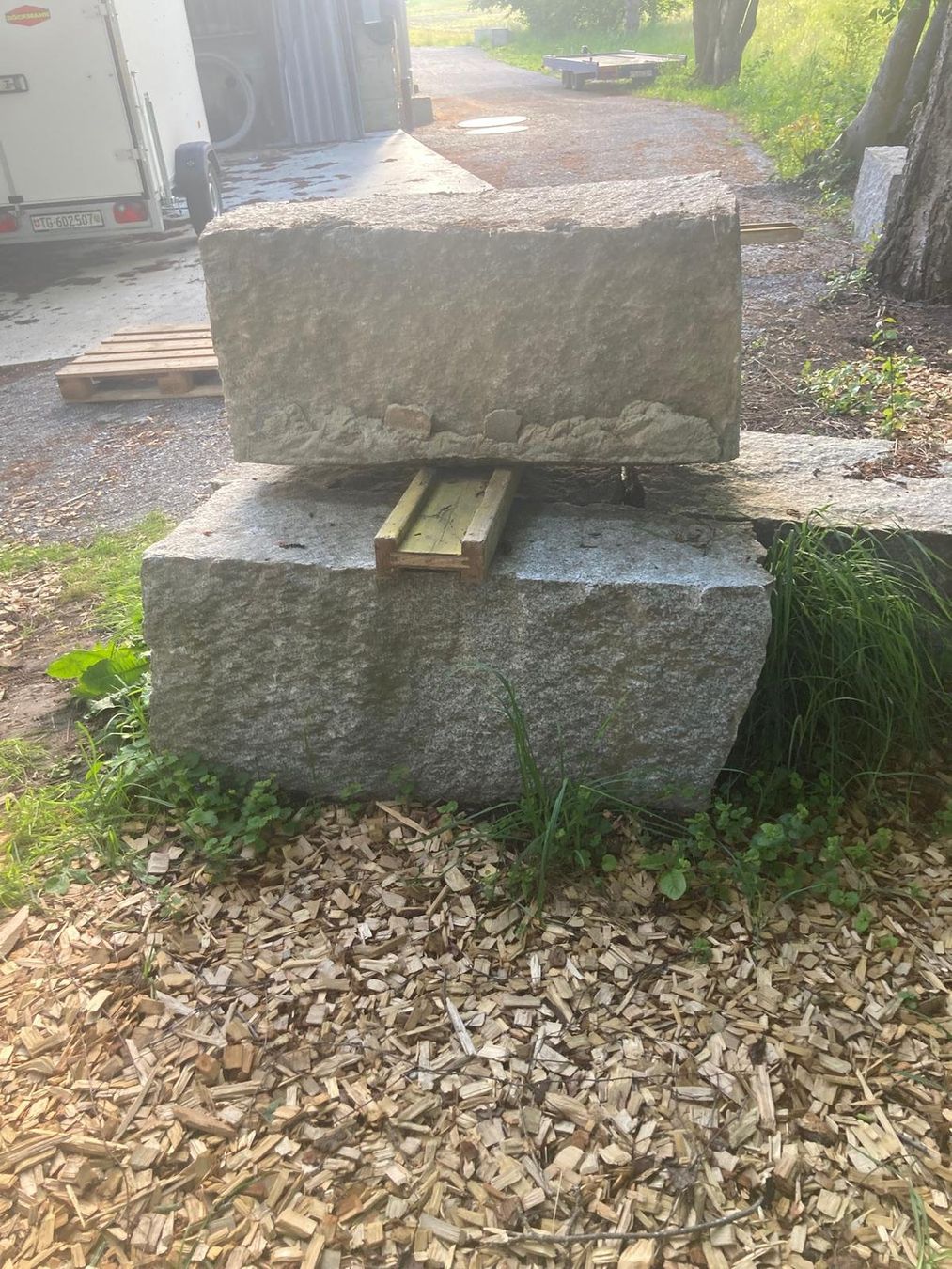 Steine & Dachziegeln: Granit-Blöcke – Neu (gemäss Beschreibung) aus Wängi von Ladys_First