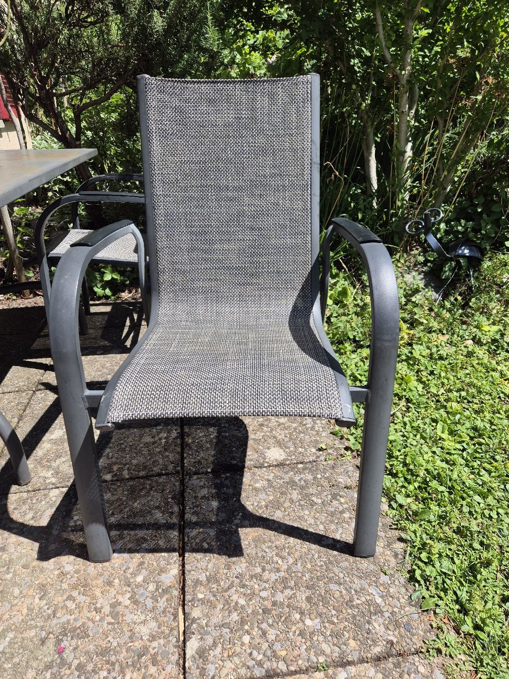 Tables: Gartentisch mit 4 Stühlen – D'occasion à Urdorf par sulsenad 2