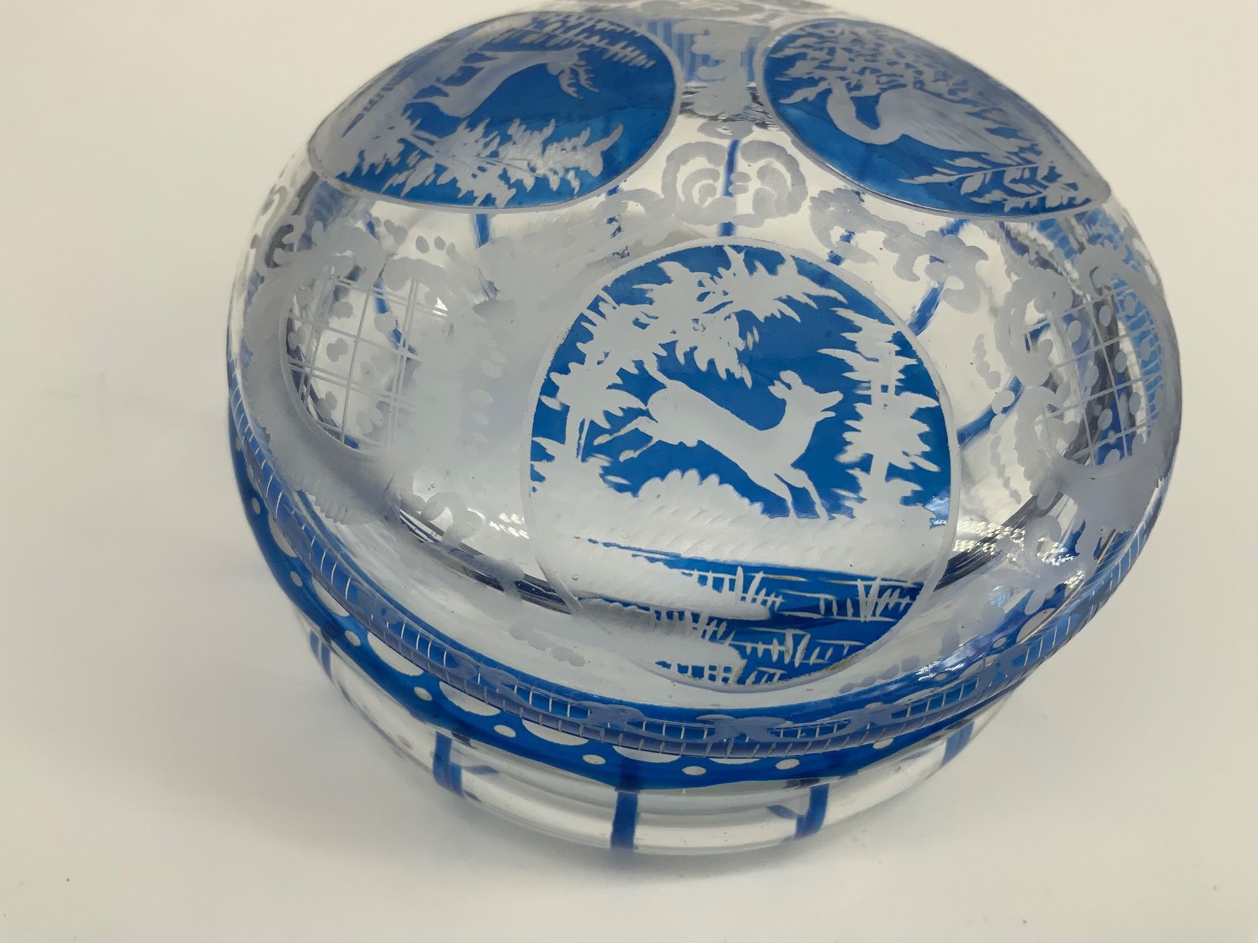 Bicchieri: Dose Böhmisches Ueberfang Glas geschliffen – Usato da Erlach venduto da silvia3235 3