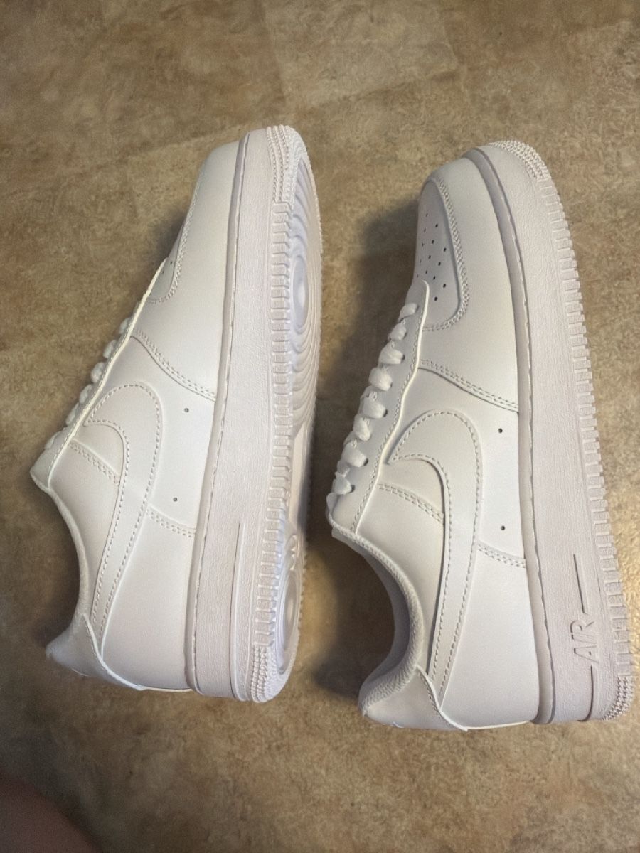 Scarpe da uomo: Air Force Grösse 43 | Neu! – Nuovo (secondo la descrizione) da Möriken AG venduto da ke_jh6d 3