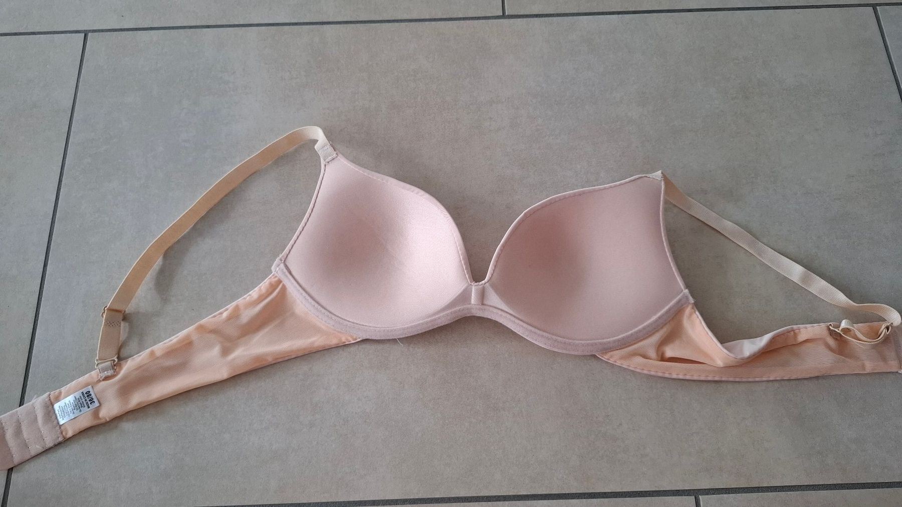 Sonstige Unterwäsche: BH - Grösse S – Neu und originalverpackt aus Rickenbach b. Wil von VeryLovelyThings 3