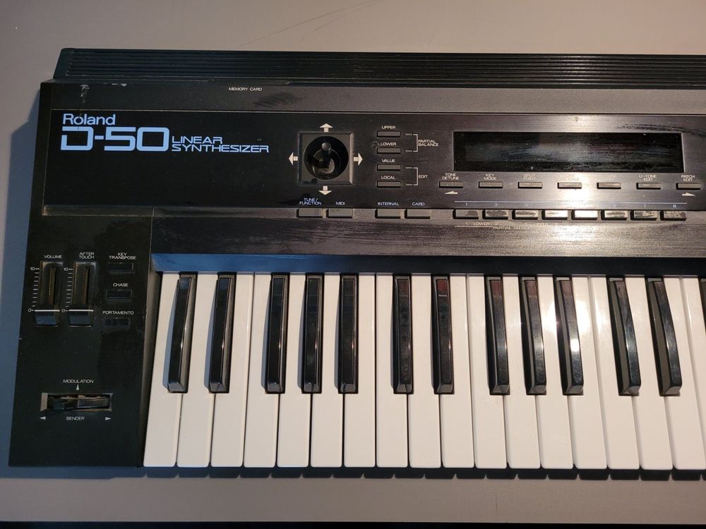 Synthesizer Roland D-50 (Gebraucht) in Bergdietikon für CHF 351 – nur ...