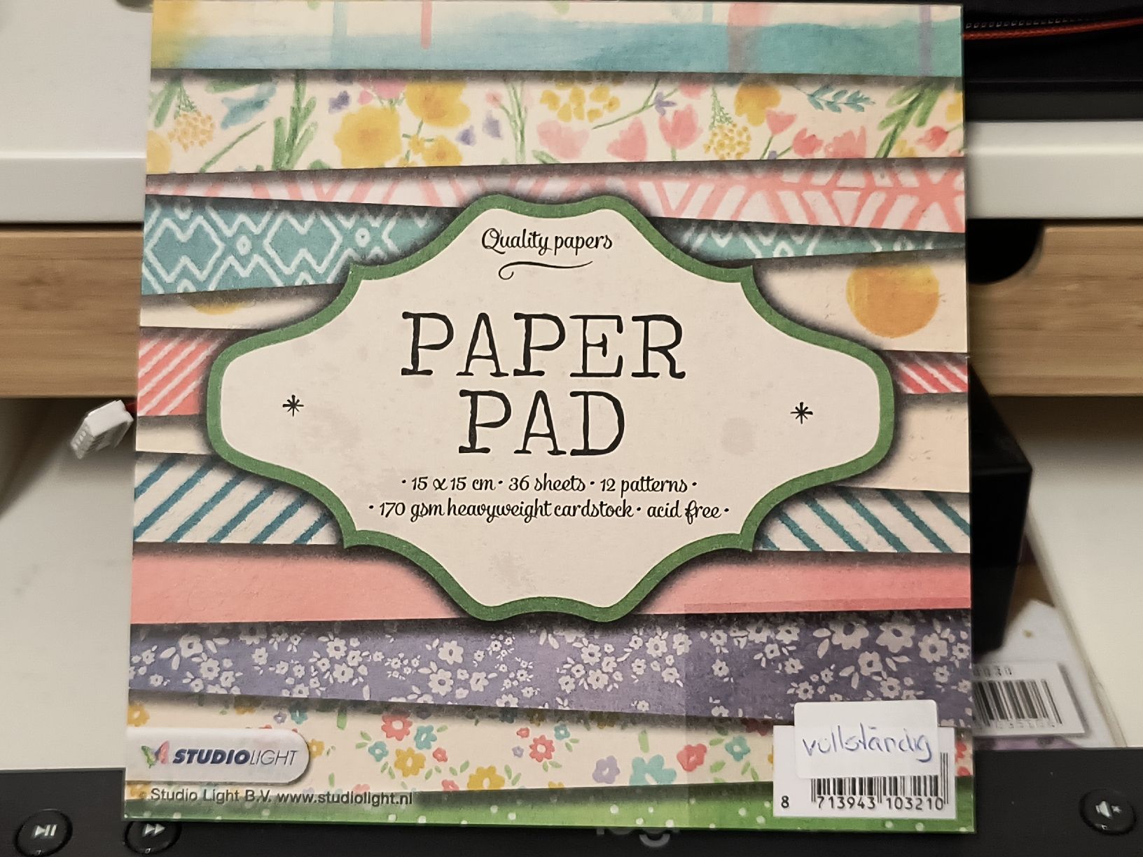 Carta: Studio Light Papierblock, Bastelpapier, viele Designs! – Nuovo e nell'imballaggio originale da Würenlingen venduto da Striga 4