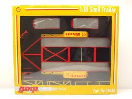 GMP Modellini d'auto: TANDEM CAR TRAILER SHELL GELB/ROT 1:18 GMP – Nuovo e nell'imballaggio originale da Suhr venduto da Moebelsiralfred 3