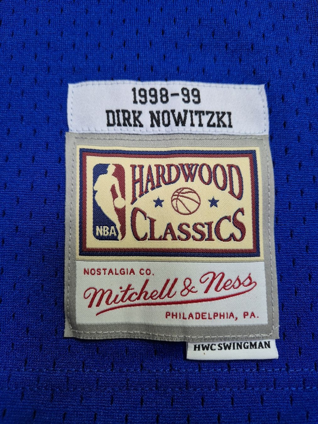 Mitchell & Ness Canottiere & Pantaloni: Dirk Nowitzki Dallas Mavericks Jersey Grösse M – Nuovo (secondo la descrizione) da St. Gallen venduto da CaliSunshine 2