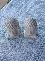 2 Marmor Buddha Köpfe