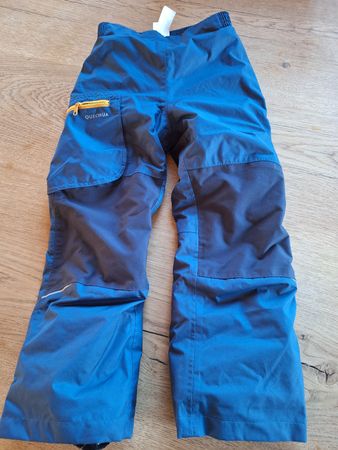 QUECHUA Winter Schneehose Gr. 112-122 5-6J top!
