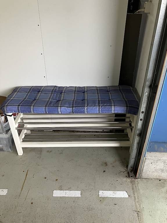 Bänke: Sitzbank – Gebraucht aus Maienfeld von TimeaJ