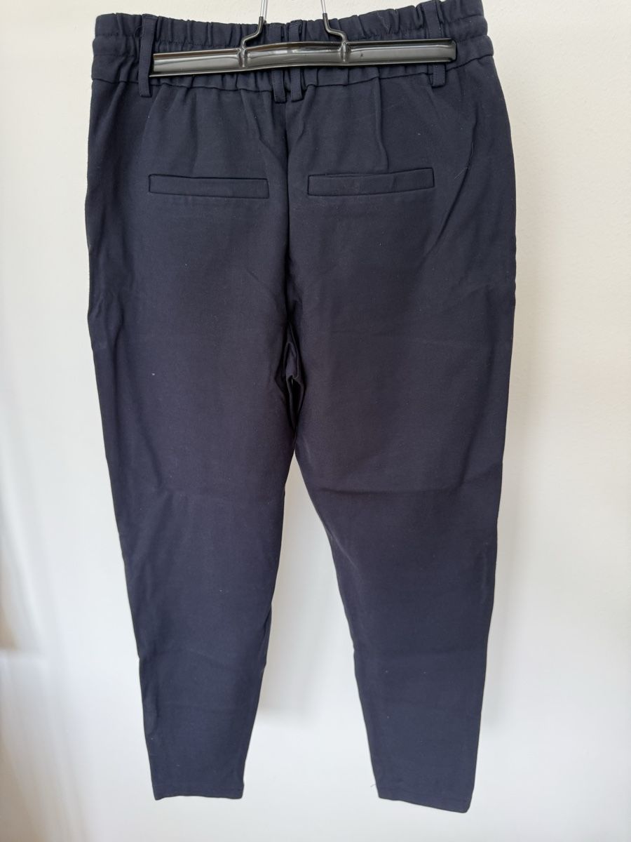Only Hosen: Dunkelblaue Freizeithose von ONLY, Grösse XS – Gebraucht aus Kriens von MeinKleiderschrank 1