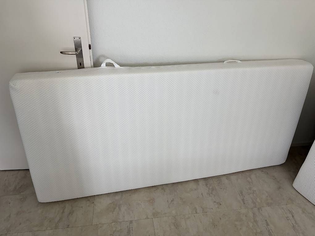 Matratzen: Zwei IKEA-Schaumstoffmatratzen – Gebraucht aus Winterthur von Tetiana_P. 2
