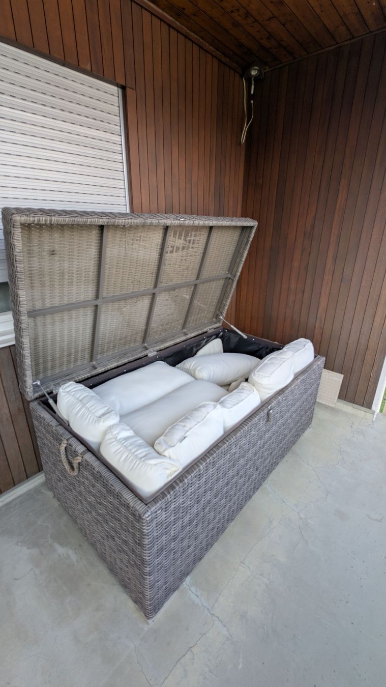 Liegen & Liegestühle: Rattan Möbel  – Gebraucht aus Kriessern von Kramar12 3