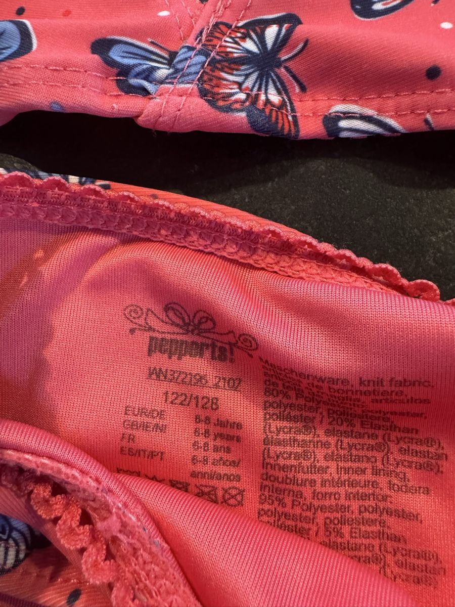 Badekleider & Bikinis: Süsser Mädchen Bikini, Grösse 122/128 – Gebraucht aus Grabs von Shelly_87 1