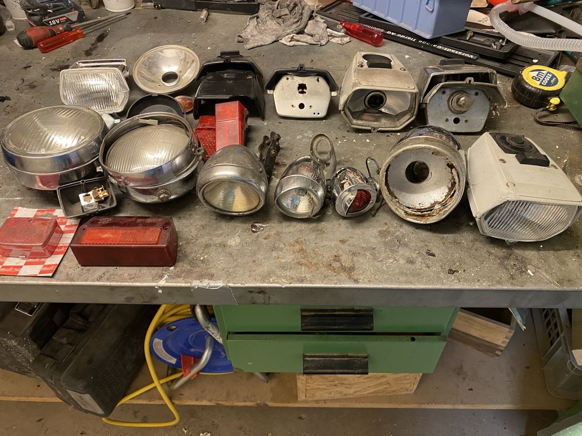 Puch Pièces pour mobylette: Töffli Lampen Lot  – D'occasion à Büren an der Aare par twostrokeguy