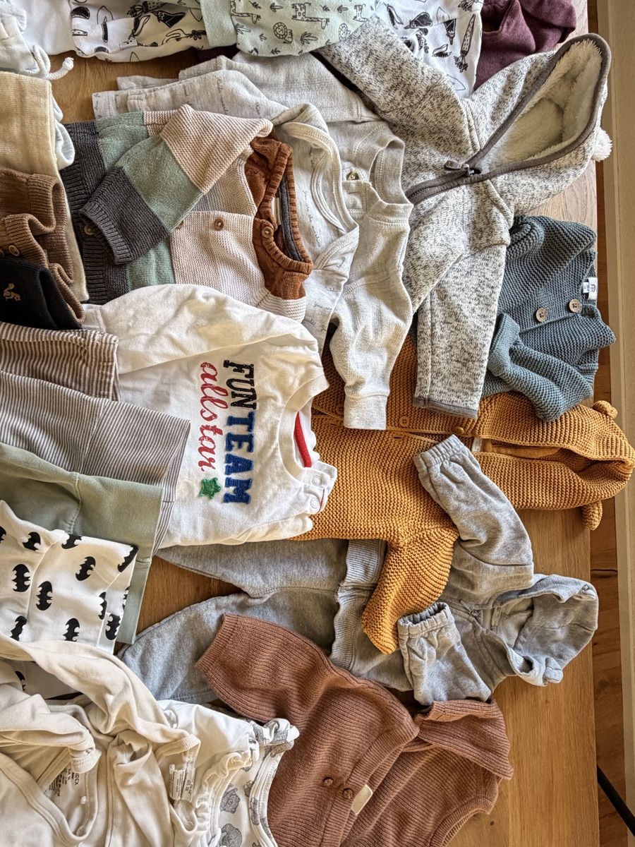 Lotti & Set di vestiti: Grosses Kleiderpaket 40-teilig, Grösse 56 – Usato da Schwyz venduto da jeannine6032 3
