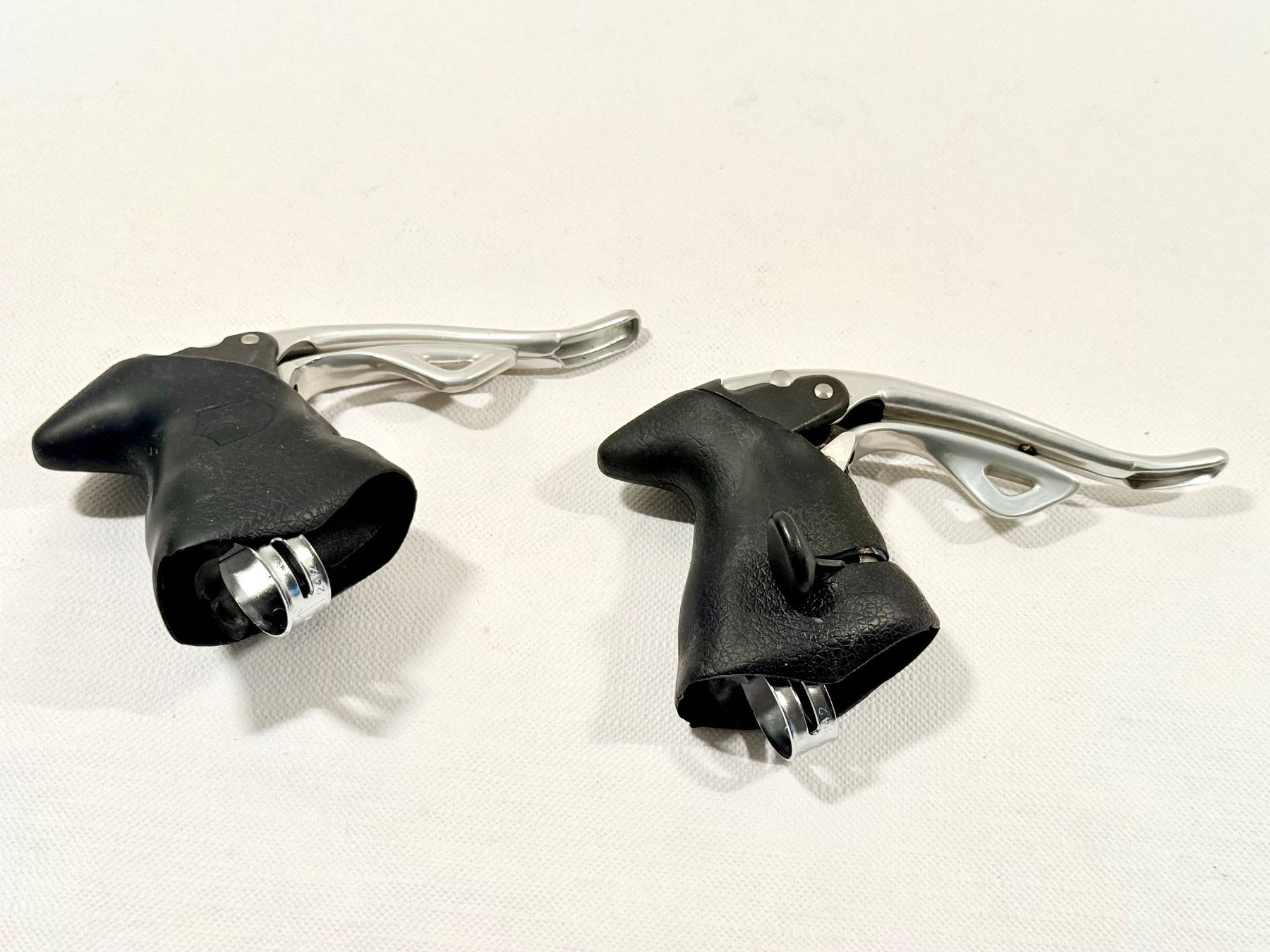 Campagnolo Pezzi di ricambio: Campagnolo Record Titanium BB-System Ergopower 9speed 2609 – Usato da Luzern venduto da bikeandbeltcom 3