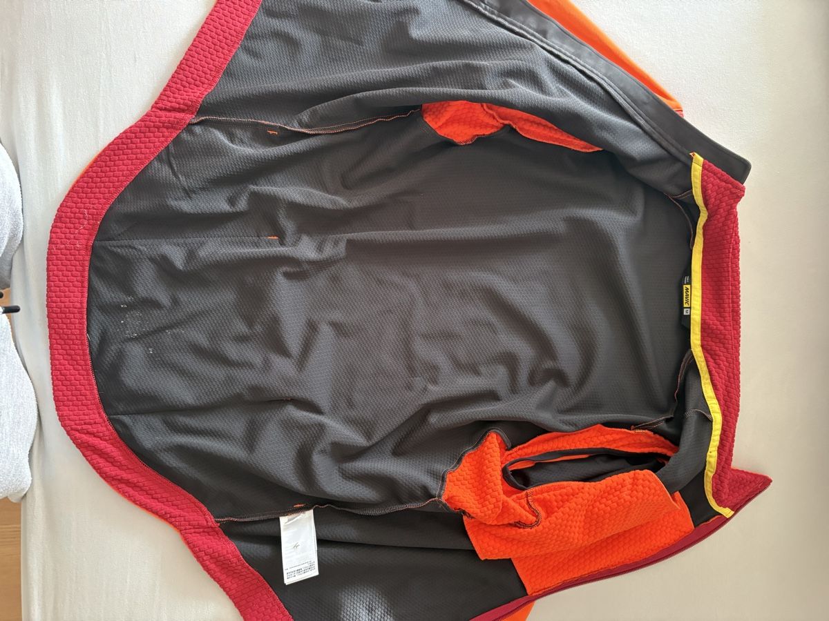 Mavic Jacken: Mavic Cosmic Elite Thermo Jacket - Velojacke – Gebraucht aus Wald ZH von eli_y6cn 3
