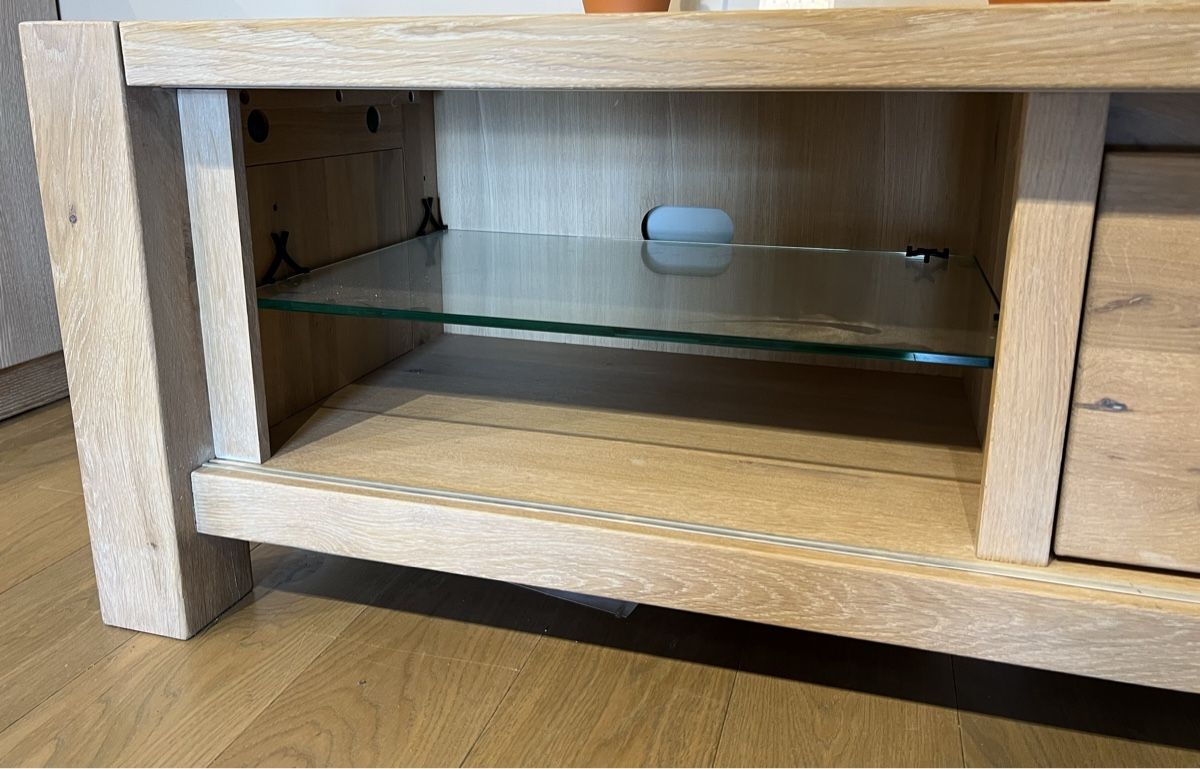 Mobili TV: Modern TV Stand Solid Oak Wood - new – Nuovo e nell'imballaggio originale da Corsier GE venduto da Karol_save_planet 5