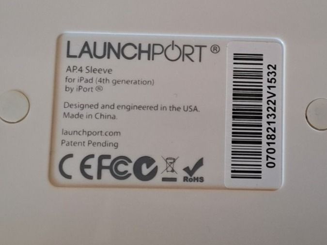 Apple Covers & Borse: iPort LaunchPort Sleeve AP.4 for iPad 4th generation – Usato da Dietfurt venduto da mar_p5dc 1