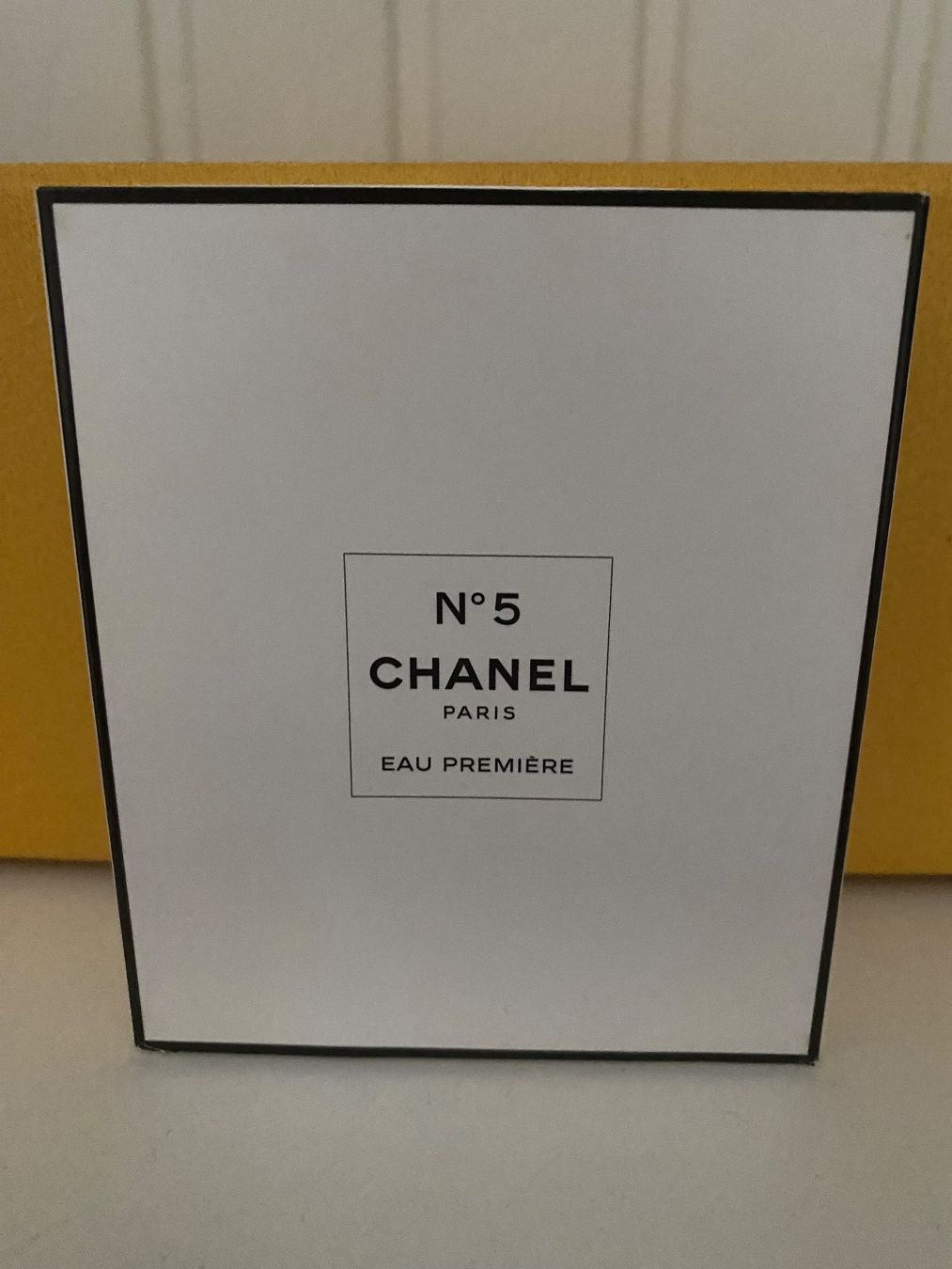 Chanel Profumi & Eau de Toilette: Coffret miniature Chanel 5 Eau Première – Nuovo e nell'imballaggio originale da Bouveret venduto da wes_7zll 1