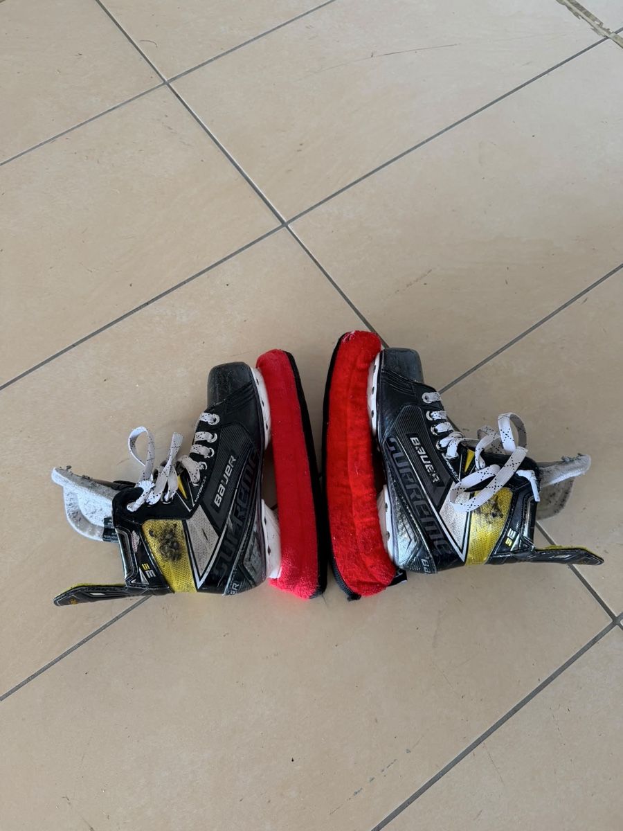 Bauer Schlittschuhe: Bauer Supreme 3S Ice Skates, Size 3, used – Gebraucht aus Günsberg von gar_2sn8 1