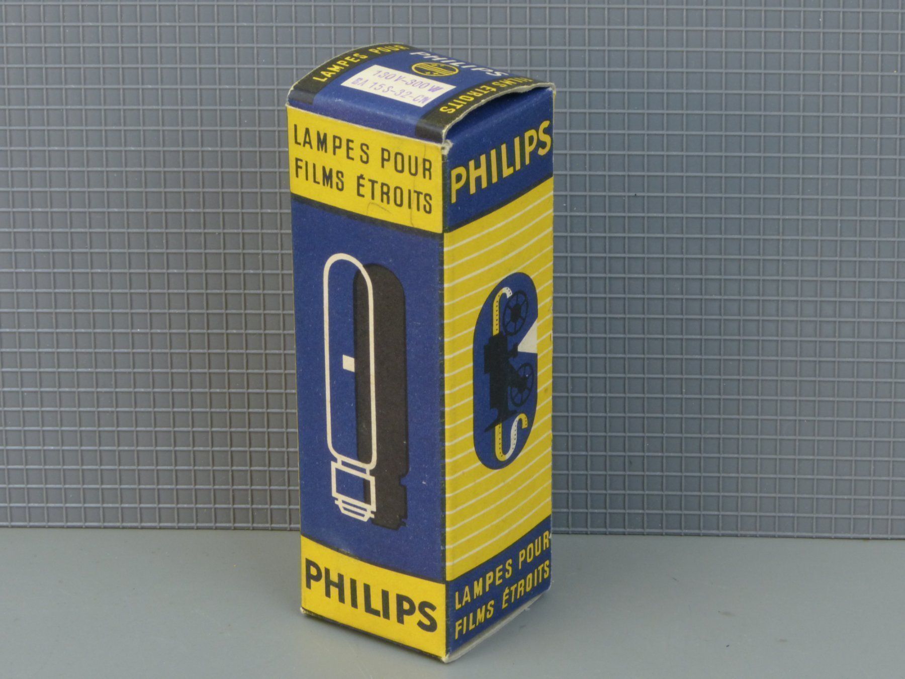 Proiettori: Philips 130 V /300W Projection Lamp Typ BA15S-32-CN – Nuovo (secondo la descrizione) da Rheineck venduto da mur.man 3