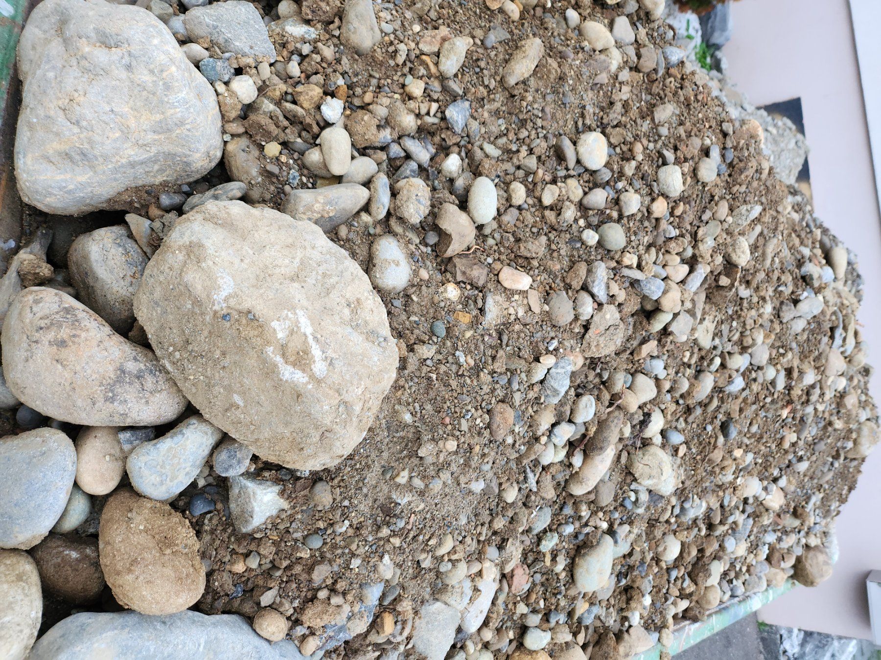 Füllmaterial: Aushubmaterial vom Garten – Gebraucht aus Schafisheim von djvero