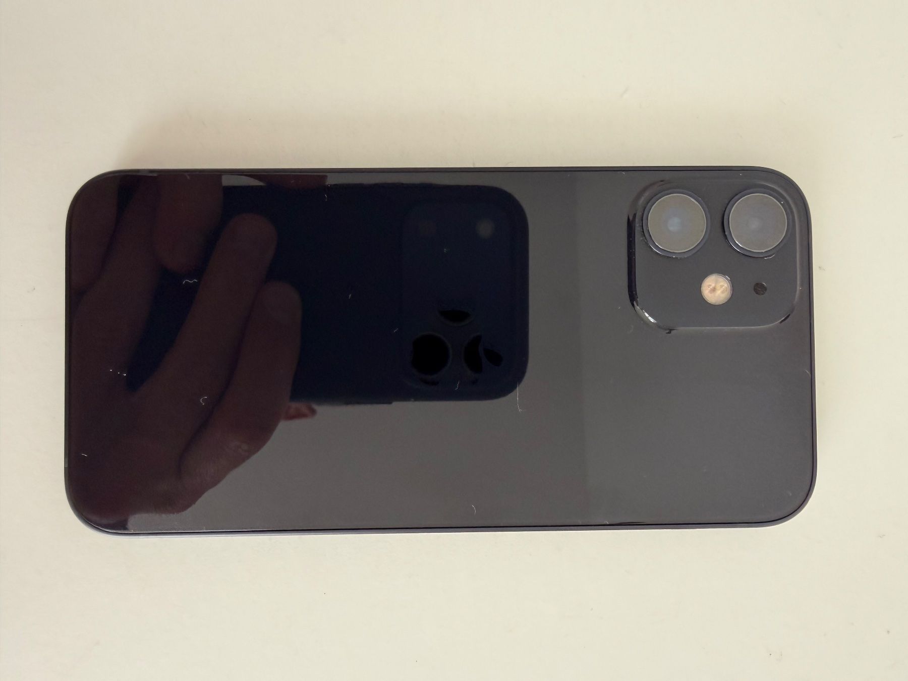 Apple Portables: iPhone 12 mini – D'occasion à Brunnen par Mschmidig 1