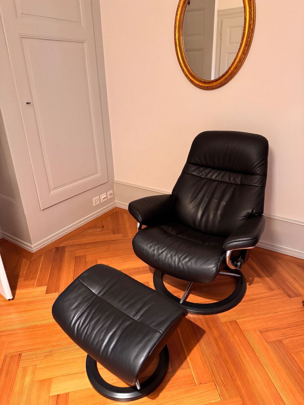 Stressless Poltrone: Stressless Relax Sessel St. Sunrise, Original mit Hocker – Nuovo (secondo la descrizione) da Bern venduto da gco_g2hd