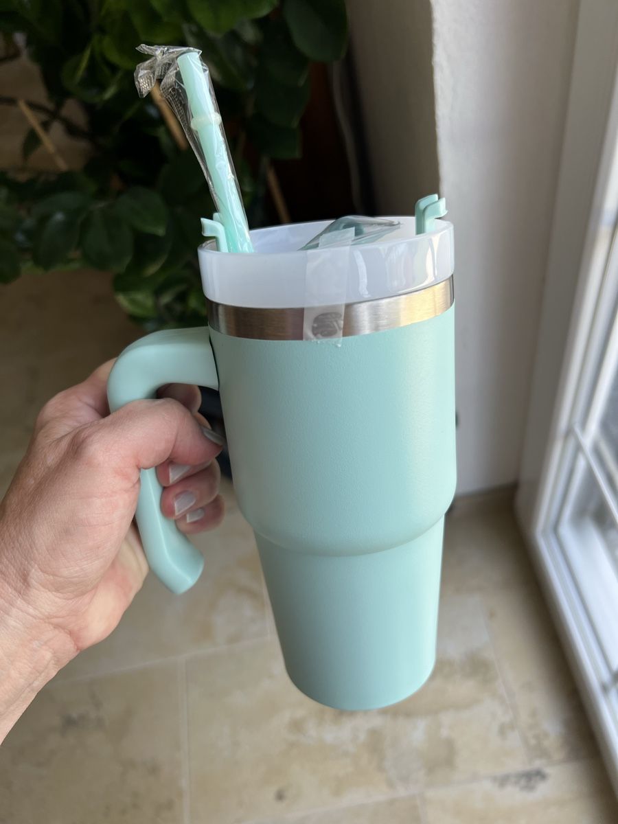 Tazze: Neuer Thermobecher /Mug in Mintgrün – Nuovo e nell'imballaggio originale da Kallnach venduto da sta_sy57 2
